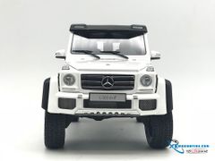 1:18 MERCEDES-BENZ G500 4x4 2 (GLOSS WHITE)