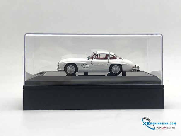 Xe Mô Hình Mercedes-Benz 300SL Dream Power 1:43 ( Trắng )