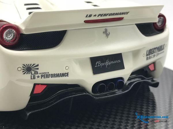 Ferrari 458 LB Roadster Liberty Walk 1:18 (Trắng)