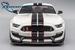 XE MÔ HÌNH FORD SHELBY GT350R 1:18 GTSPIRIT (TRẮNG)