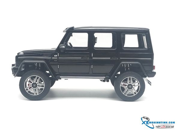 Mercedes-Benz G500 4X4 2 Autoart 1:18 ( Đen )