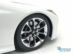 Lexus LC500 Autoart 1:18 (Trắng)