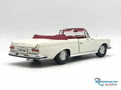 Mercedes-Benz 280SE (1967) 1:18 Maisto Trắng