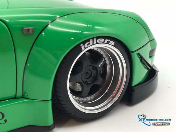 RWB 993 (GREEN/GUN GREY WHEELS)