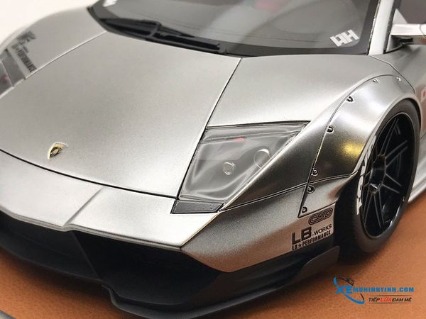 Lamborghini Murcielago LP640 Liberty Walks 1:18 (Chrome-Da)