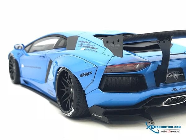 ''1/18 LB-WORKS LAMBORGHINI AVENTADOR (METALLIC SKY BLUE)''