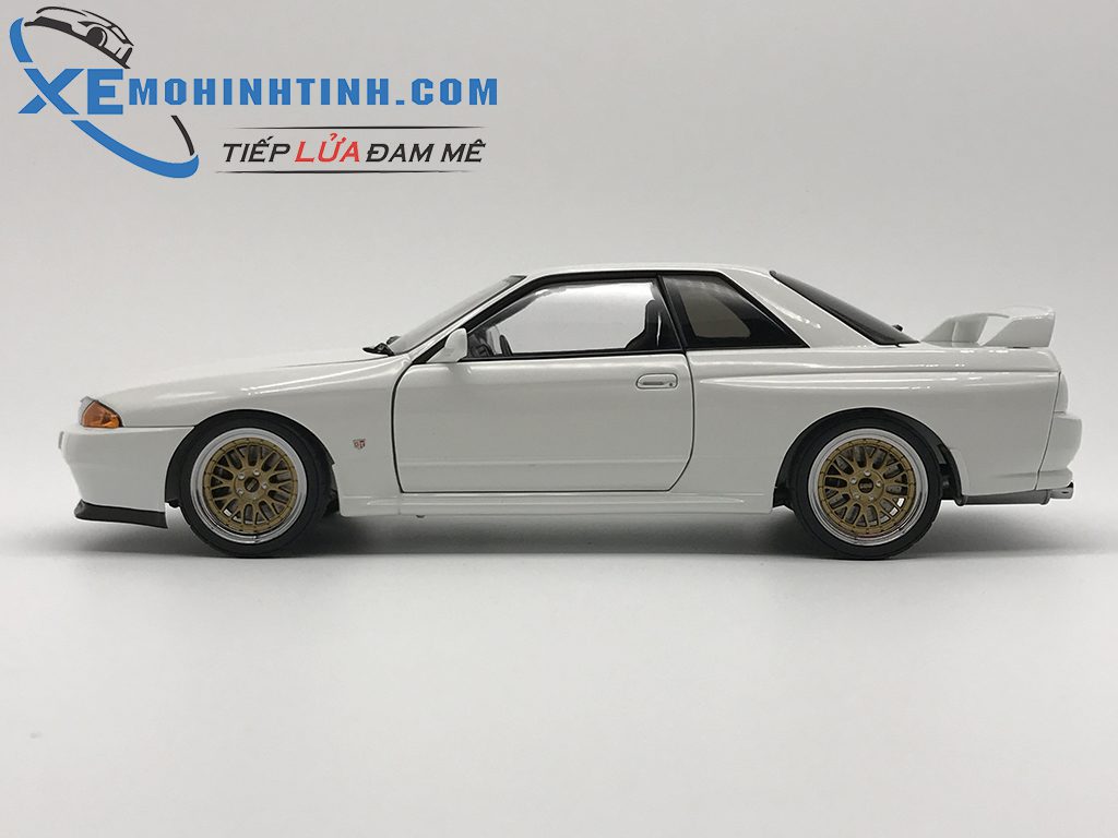 Xe Mô Hình 1:18 Nissan Skyline Gt-R (R32) V-Spec Ii Tuned - Trắng