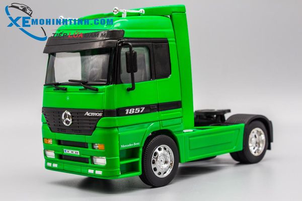 Xe Mô Hình Mercedes-Benz Actors Tractor 1:32 Welly (Xanh Lá)