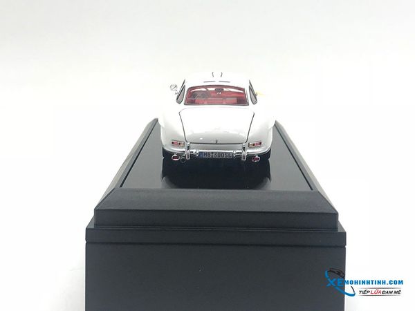 Xe Mô Hình Mercedes-Benz 300SL Dream Power 1:43 ( Trắng )