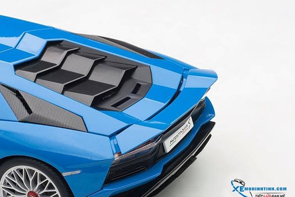 XE MÔ HÌNH LAMBORGHINI AVENTADOR S Baby Blue 1/18 AUTOART