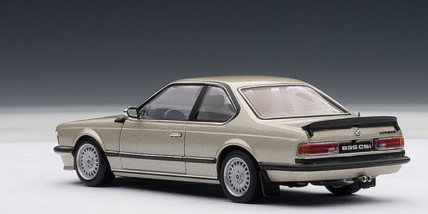 Xe Mô Hình BMW 635CSi 1:43 Autoart ( Nâu )