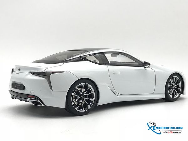 Lexus LC500 Autoart 1:18 (Trắng)