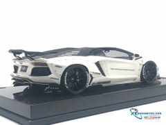 Lamborghini Aventador Liberty Walks Roadster Super S 1:18 (Trắng)