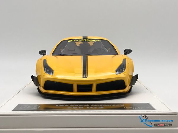 J01-03 MH 1:18 JEC FERRARI 488 LB WALKS (YELLOW) - DA