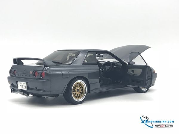 Nissan Skyline GT-R ( R32 ) Wangan Midnight “Reina” Autoart 1:18 (Bạc)