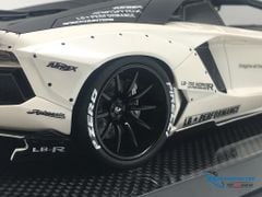 Lamborghini Aventador Liberty Walks Roadster Super S 1:18 (Trắng)