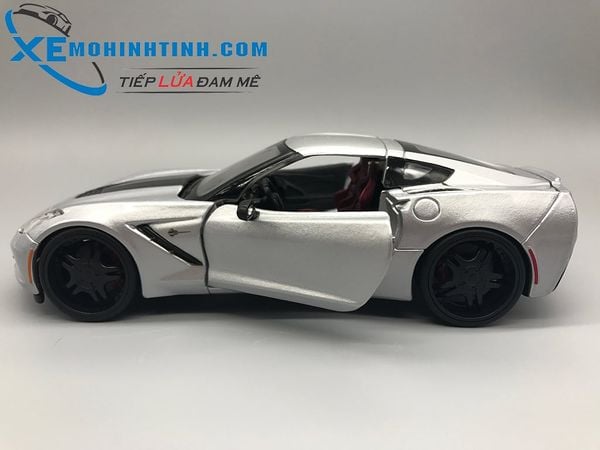 Xe Mô Hình Corvette Stingray 2014 1:24 Maisto (Bạc)