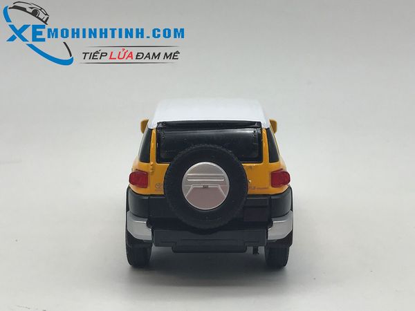 Toyota FJ Cruiser WELLY 1:36 (Vàng)