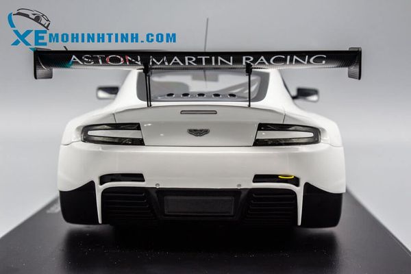 XE MÔ HÌNH ASTON MARTIN V12 VANTAGE S GT3 2013 1:18 AUTOART (TRẮNG)