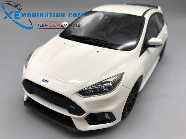 XE MÔ HÌNH FORD FOCUS RS 2015 1:18 OTTO (TRẮNG)