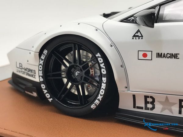 Lamborghini Murcielago LP640 Liberty Walk 1:18 (Trắng)