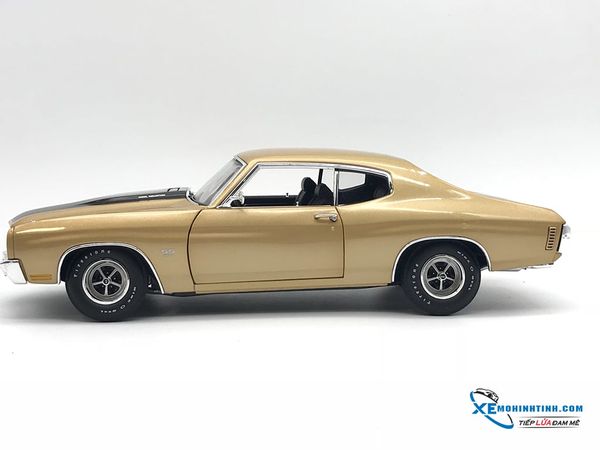 A1805509 MH 1:18 ACME 1970 396 CHEVELLE (GOLD)