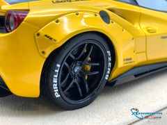 Xe mô hình Ferrari 488 Liberty Walks 1:18( Vàng )