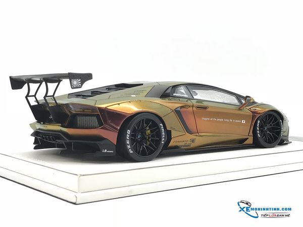 Lamborghini Aventador LP JUC 1:18 (Vàng)