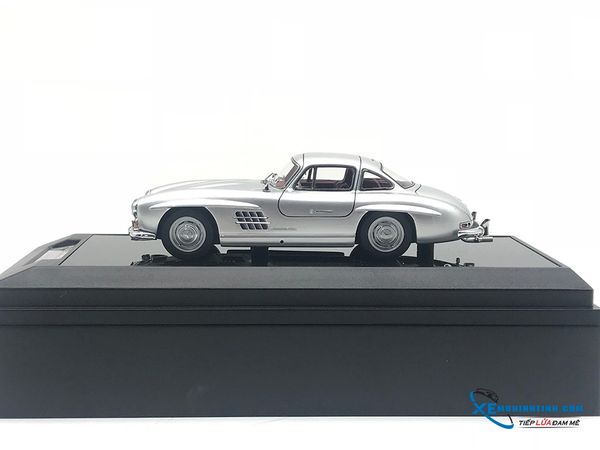 Xe Mô Hình Mercedes-Benz 300SL Dream Power 1:43 ( Bạc )