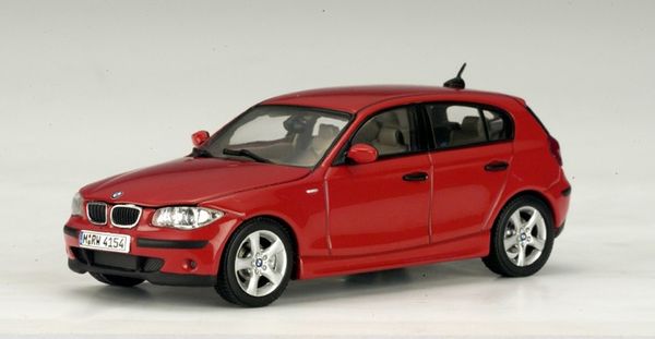 Xe Mô Hình BMW Series 1 Japanrot 1:43 Autoart ( Đỏ )