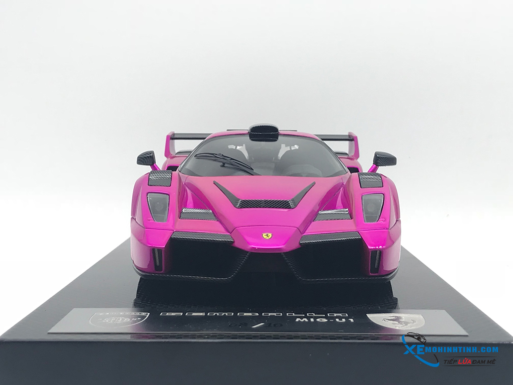 Ferrari Gemballa MIG-U1 Timothy & Pierre 1:18 (Hồng) – Shop