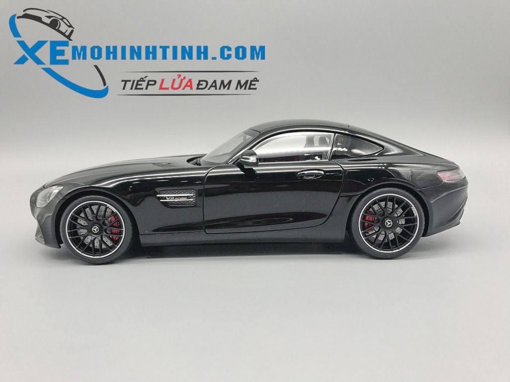 1/18 AUTOart メルセデス AMG GT S ブラック 1/18 AUTOart Mercedes-Benz AMG GTS GT S (Gloss Black) Car