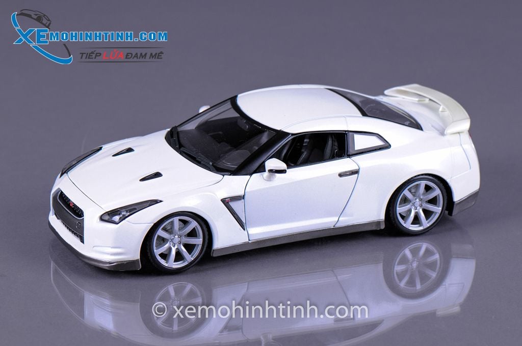 Mô hình xe Nissan GTR 2009 124 Maisto  MoHinhXevn