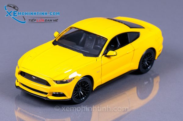 XE MÔ HÌNH FORD MUSTANG 2015 1:18 MAISTO (VÀNG)