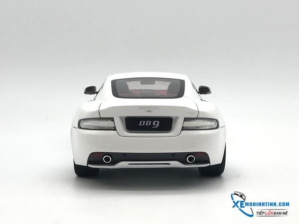 XE MÔ HÌNH ASTON MARTIN DB9 1:18 WELLY-FX (TRẮNG)