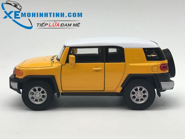 Toyota FJ Cruiser WELLY 1:36 (Vàng)