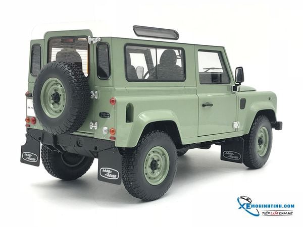 Xe Mô Hình Land Rover Defender 90 1:18 Almost Real ( Xanh 2 cửa )