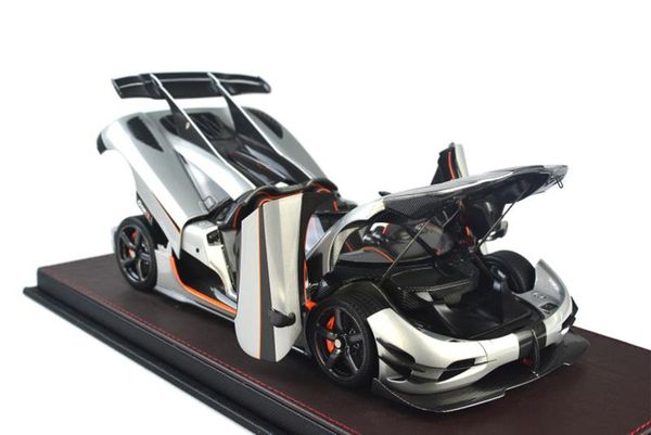 Koenigsegg One:1  Frontiart 1:18 ( Bạc ) FULL OPEN