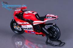 Xe Mô Hình Ducati Desmosedici Gp11 Nicky Hayden 69 1:12 Newray