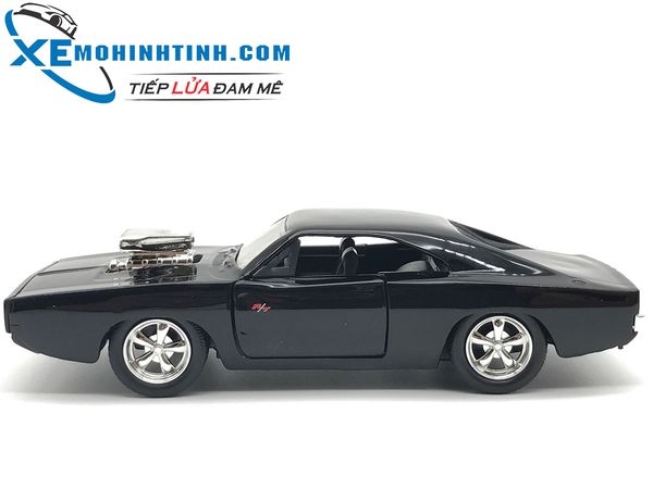 MH DOM'S DODGE CHARGER 1:32 (ĐEN)