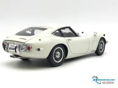 1/18 TOYOTA 2000 GT (WHITE)