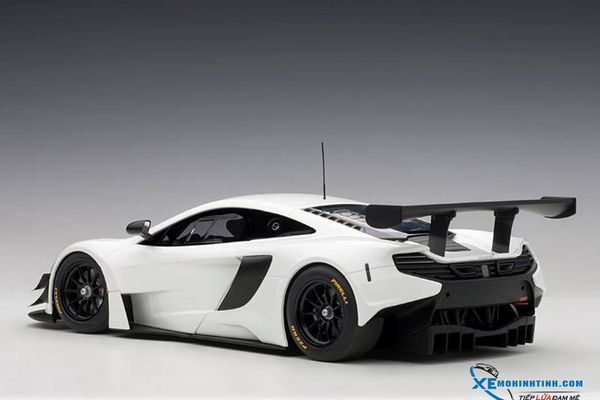 XE MÔ HÌNH McLAREN 650S GT3 (WHITE/BLACK ACCENTS) 1/18 AUTOART