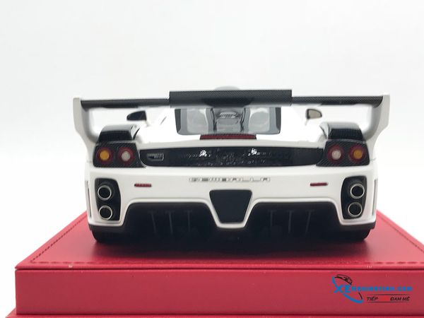 Ferrari Gemballa MIG-U1 Timothy & Pierre Model 1:18 (Trắng)