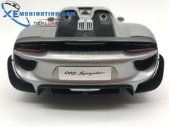 1/18 PORSCHE 918 SPYDER WEISSACH PACKAGE (GT SILBER METALLIC/SILVER METALLIC)