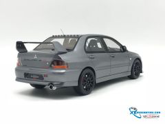 Xe Mô Hình Mitsubishi Lancer Evo 8 MR FQ-400 1:18 Otto Model ( Xám )