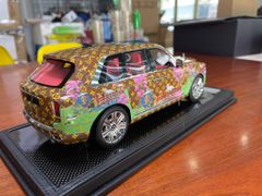 Xe Mô Hình Rolls Royce Cullinan Christmas Special Version x LV 1:18 VIP Models ( Limited 06 / 99 )