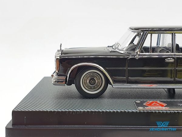 Xe Mô Hình Mercedes-Benz Pullman W100 1:64 Yuanli ( Đen )