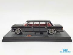 Xe Mô Hình Mercedes-Benz Pullman W100 1:64 Yuanli ( Đen Nội Thất Đỏ )