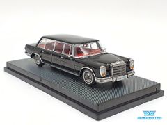 Xe Mô Hình Mercedes-Benz Pullman W100 1:64 Yuanli ( Đen Nội Thất Đỏ )