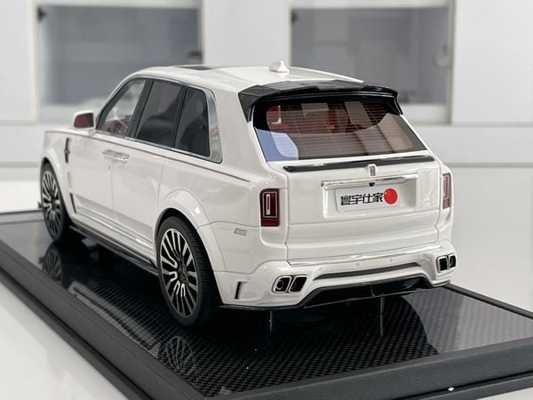 Xe Mô Hình Rolls-Royce Cullinan 1:18 Fuelme (Trắng)